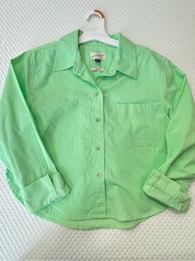 Universal Thread Mint Green Button-Down Shirt